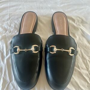 BCBGeneration Zorie Mule